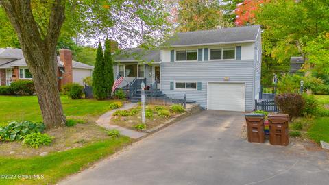 10 Greenock Rd, Delmar, NY 12054 photo 8