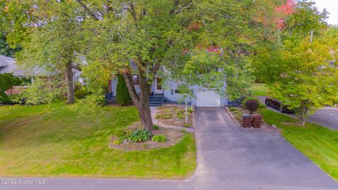 10 Greenock Rd, Delmar, NY 12054 photo 10