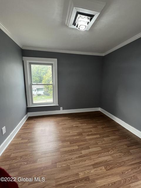 115 Lomasney Ave, Schenectady, NY 12308 photo 9