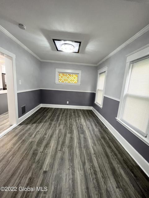 115 Lomasney Ave, Schenectady, NY 12308 photo 4