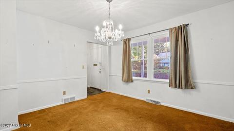 122 Devon Rd, Delmar, NY 12054 photo 5