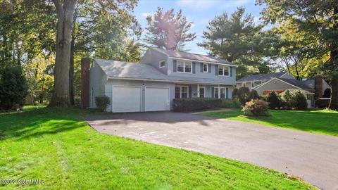 122 Devon Rd, Delmar, NY 12054 photo 3