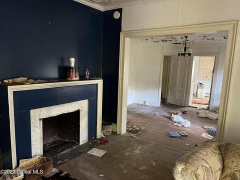 34 Sheridan St, Argyle, NY 12809 photo 6