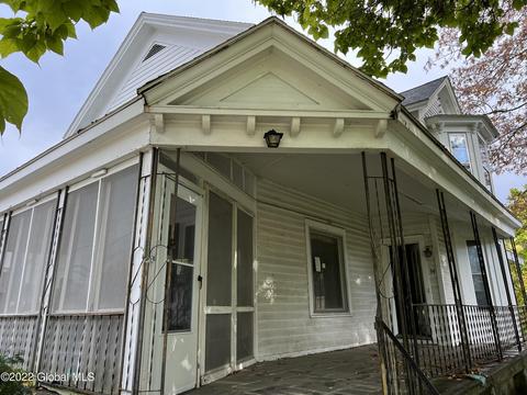 34 Sheridan St, Argyle, NY 12809 photo 3