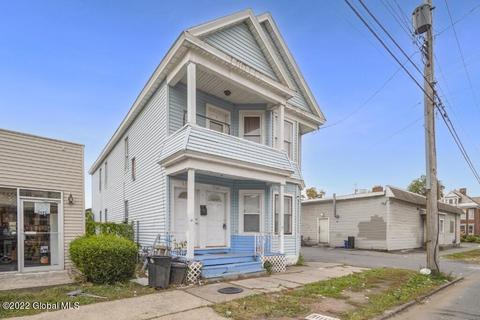 1560 Becker St, Schenectady, NY 12304 photo 3