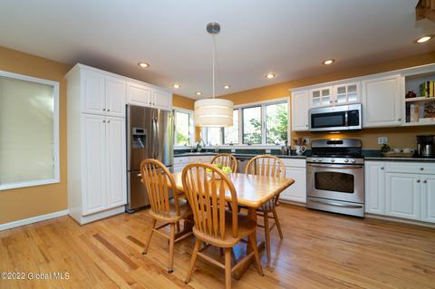 102 104 Mosher Rd, Glenmont, NY 12077 photo 13