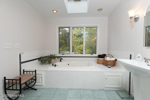 102 104 Mosher Rd, Glenmont, NY 12077 photo 21