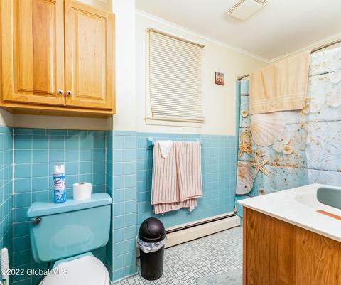 1533 Devine St, Schenectady, NY 12308 photo 17