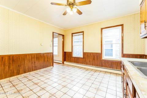 1533 Devine St, Schenectady, NY 12308 photo 12