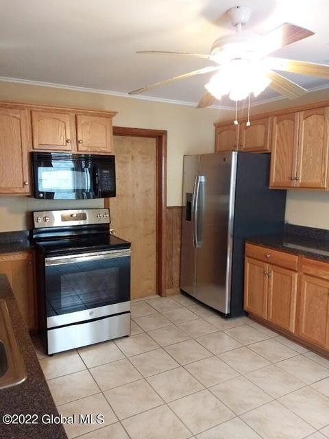 1533 Devine St, Schenectady, NY 12308 photo 18