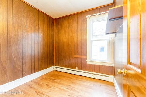 1533 Devine St, Schenectady, NY 12308 photo 15