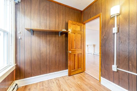 1533 Devine St, Schenectady, NY 12308 photo 14