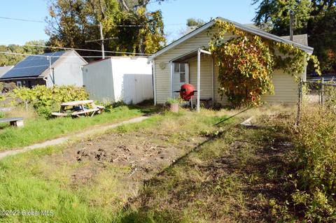 1533 State St, Schenectady, NY 12304 photo 5