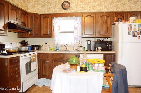 1533 State St, Schenectady, NY 12304 photo 16