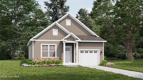 3 Bradley Cir, Halfmoon, NY 12065