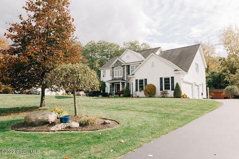 20 Devonshire Way, Clifton Park, NY 12065 photo 3