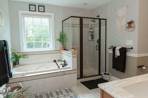 20 Devonshire Way, Clifton Park, NY 12065 photo 42