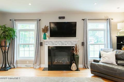 20 Devonshire Way, Clifton Park, NY 12065 photo 28