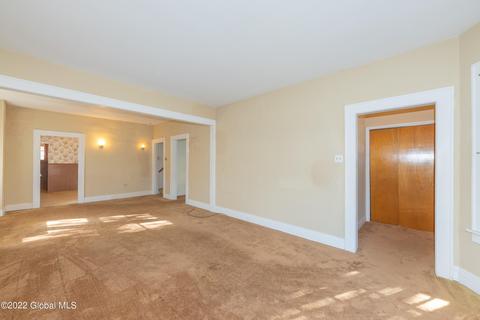 1115 Baker Ave, Schenectady, NY 12309 photo 6