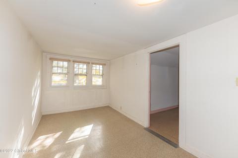 1115 Baker Ave, Schenectady, NY 12309 photo 16
