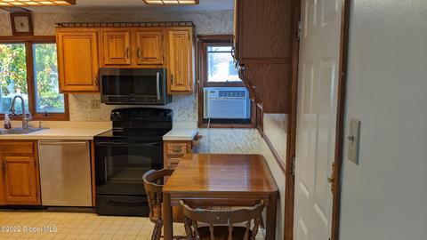 2571 Teller St, Schenectady, NY 12304 photo 14