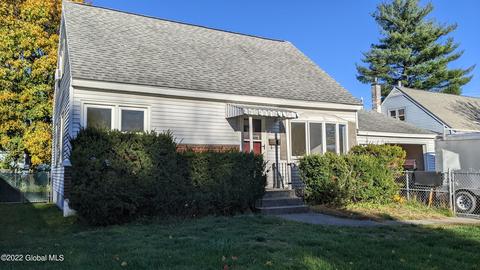 2571 Teller St, Schenectady, NY 12304 photo 2