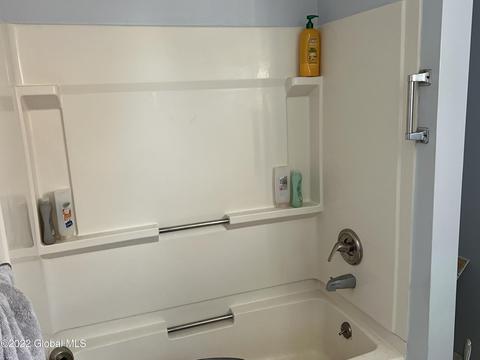 2515 Augustine Ave, Schenectady, NY 12306 photo 6