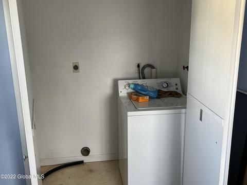 2515 Augustine Ave, Schenectady, NY 12306 photo 10