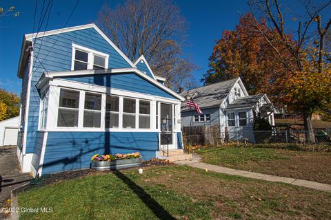 47 Laurel Ave, Schenectady, NY 12304 photo 2