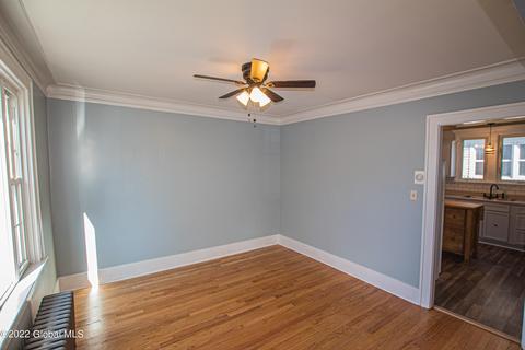 47 Laurel Ave, Schenectady, NY 12304 photo 7