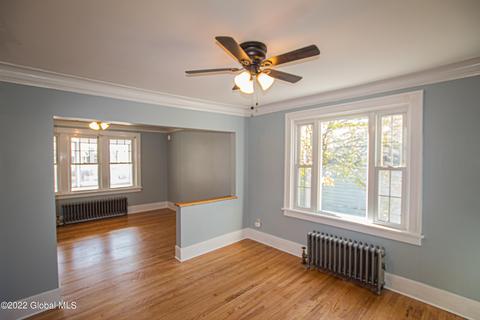 47 Laurel Ave, Schenectady, NY 12304 photo 10