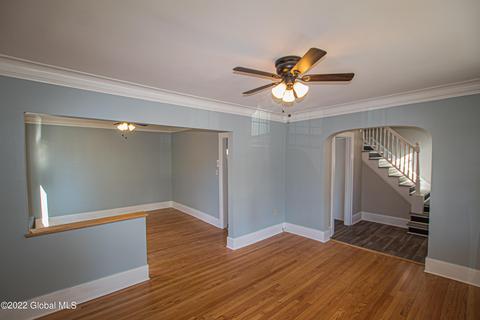 47 Laurel Ave, Schenectady, NY 12304 photo 6