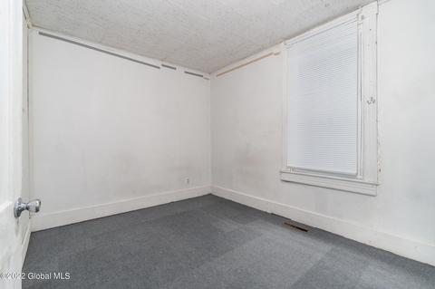 6 Fifth St, Schenectady, NY 12302 photo 17