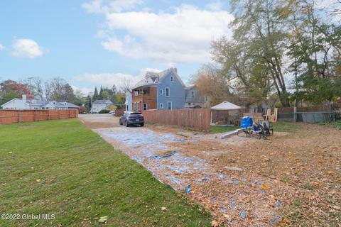 6 Fifth St, Schenectady, NY 12302 photo 8