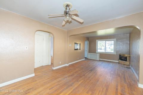 2804 Myrtle Ave, Schenectady, NY 12306 photo 11