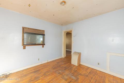 2804 Myrtle Ave, Schenectady, NY 12306 photo 20