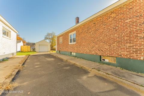 2804 Myrtle Ave, Schenectady, NY 12306 photo 30