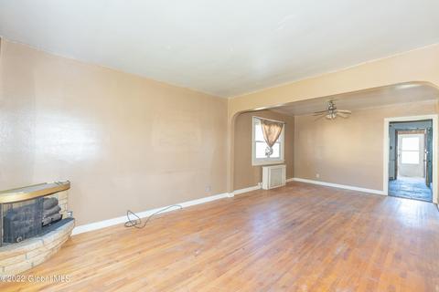 2804 Myrtle Ave, Schenectady, NY 12306 photo 5