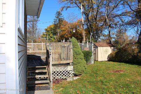 112 Pinehurst Pl, Schenectady, NY 12304 photo 21