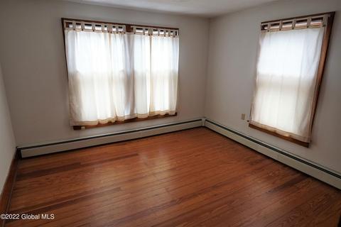 231 Maple St, Corinth, NY 12822 photo 15