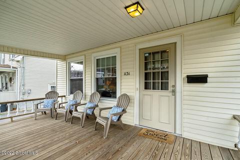 1131 Phoenix Ave, Schenectady, NY 12308 photo 4