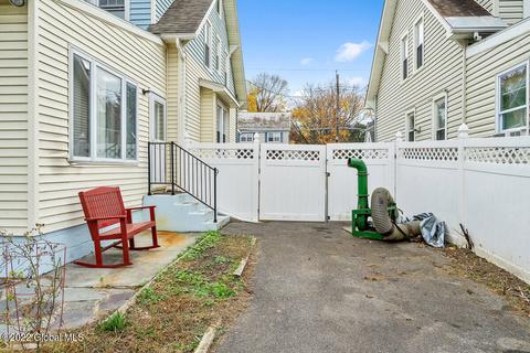 1131 Phoenix Ave, Schenectady, NY 12308 photo 54