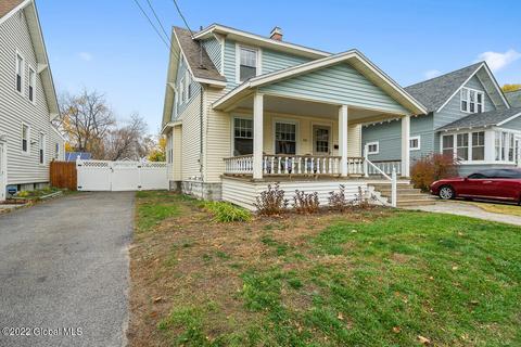 1131 Phoenix Ave, Schenectady, NY 12308 photo 2