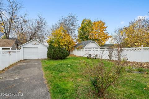1131 Phoenix Ave, Schenectady, NY 12308 photo 51