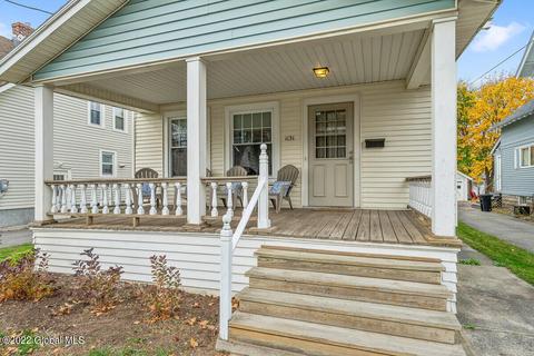 1131 Phoenix Ave, Schenectady, NY 12308 photo 3