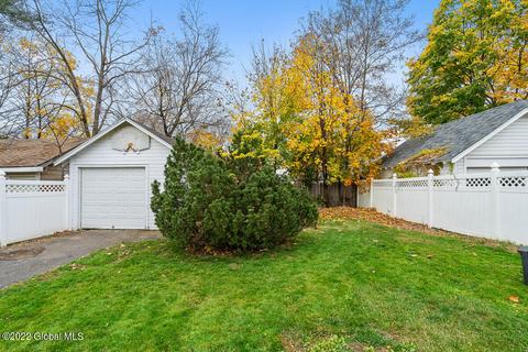 1131 Phoenix Ave, Schenectady, NY 12308 photo 52