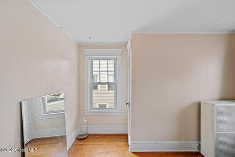 1131 Phoenix Ave, Schenectady, NY 12308 photo 39