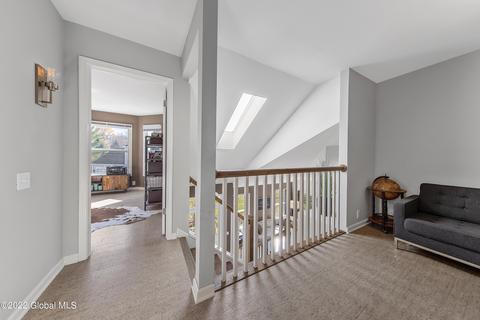 86 Killarney Dr, Schenectady, NY 12309 photo 22