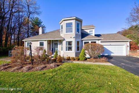 86 Killarney Dr, Schenectady, NY 12309 photo 32