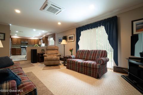 1041 Manas Dr, Schenectady, NY 12303 photo 14